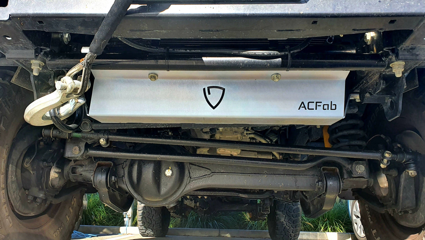 Toyota Landcruiser 76/78/79 series Radiator Guard VDJ, 1GD-FTV