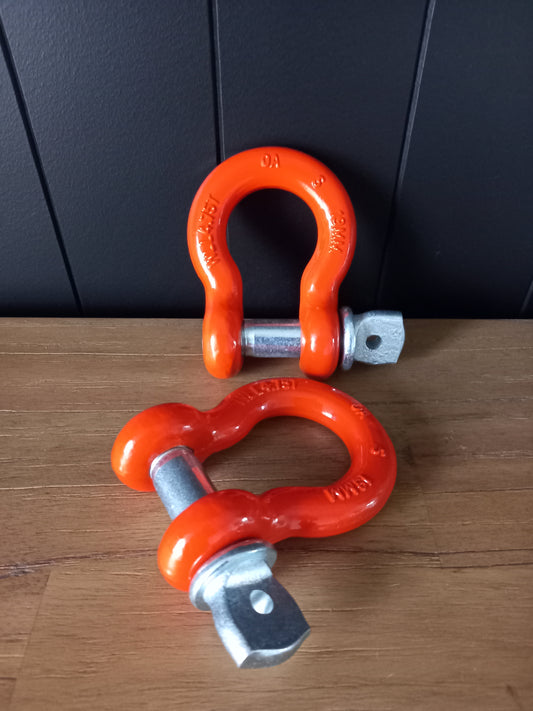 Outback Armour 4.75 tonne Rated Bow Shackles (Pair)