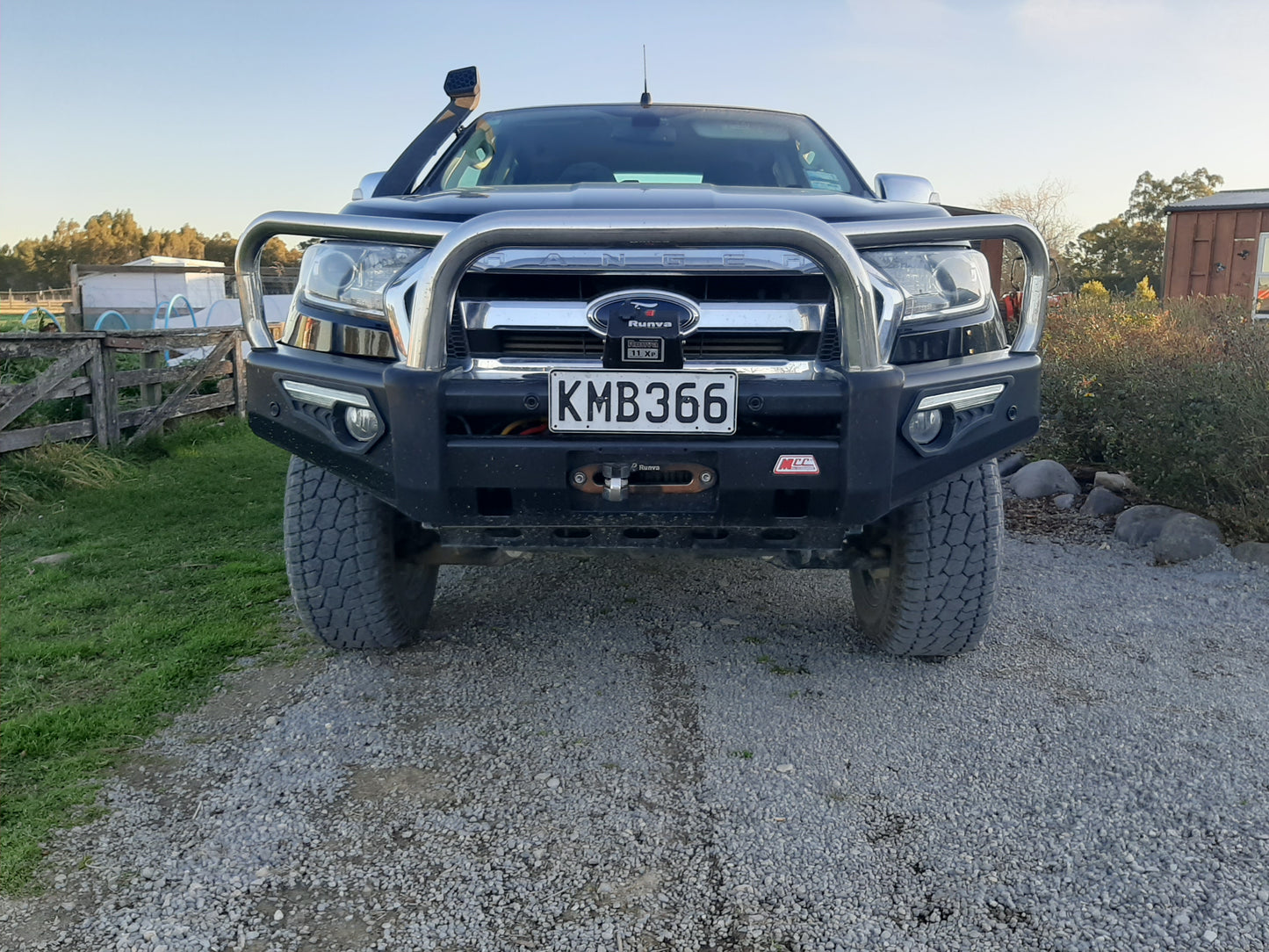 MCC Phoenix 80802 Winch Bar