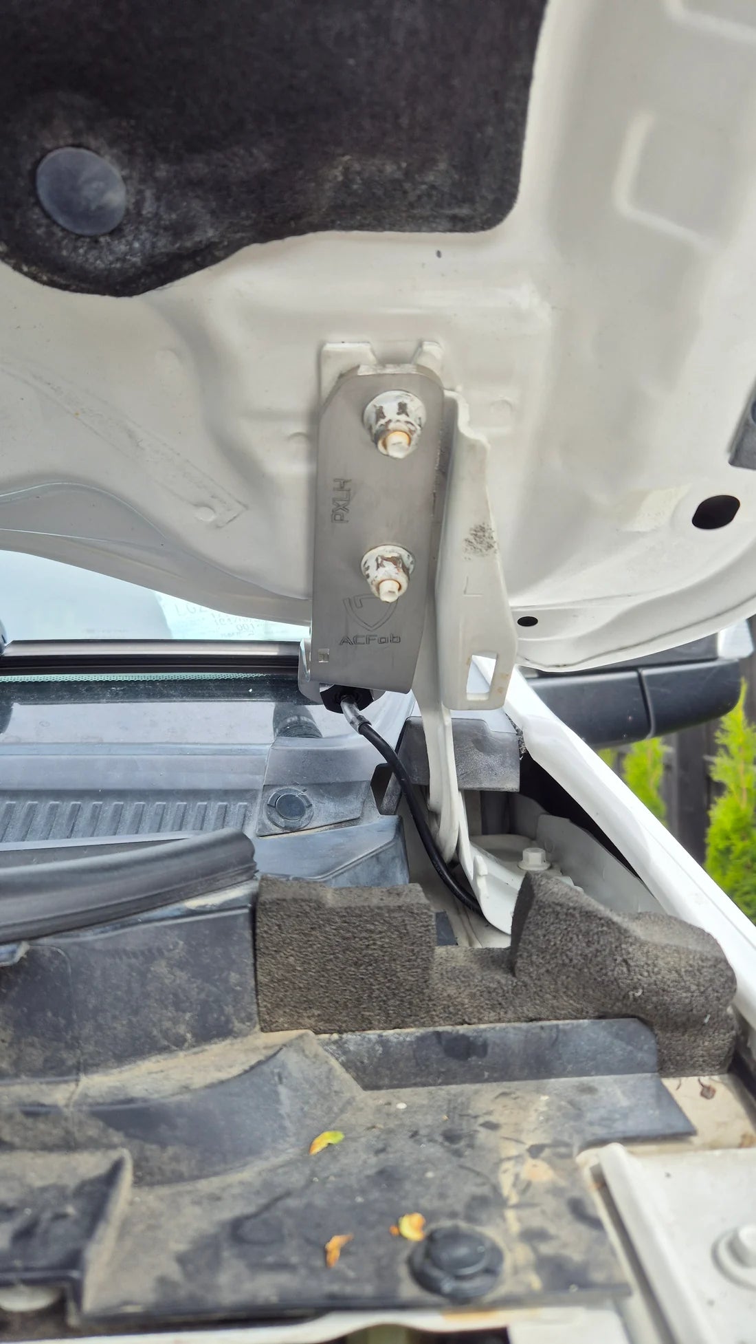 ACFab - Ford Ranger PX 2012-2022 UHF Antenna Mount