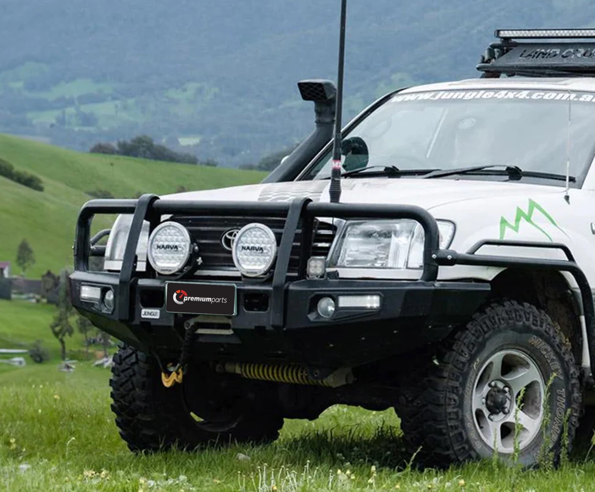JUNGLE 4X4 BULL BAR TO SUIT TOYOTA LANDCRUISER 100 SERIES 1998 2007 jungle-4x4-bull-bar-to-suit-toyota-landcruiser-100-series-1998-2007